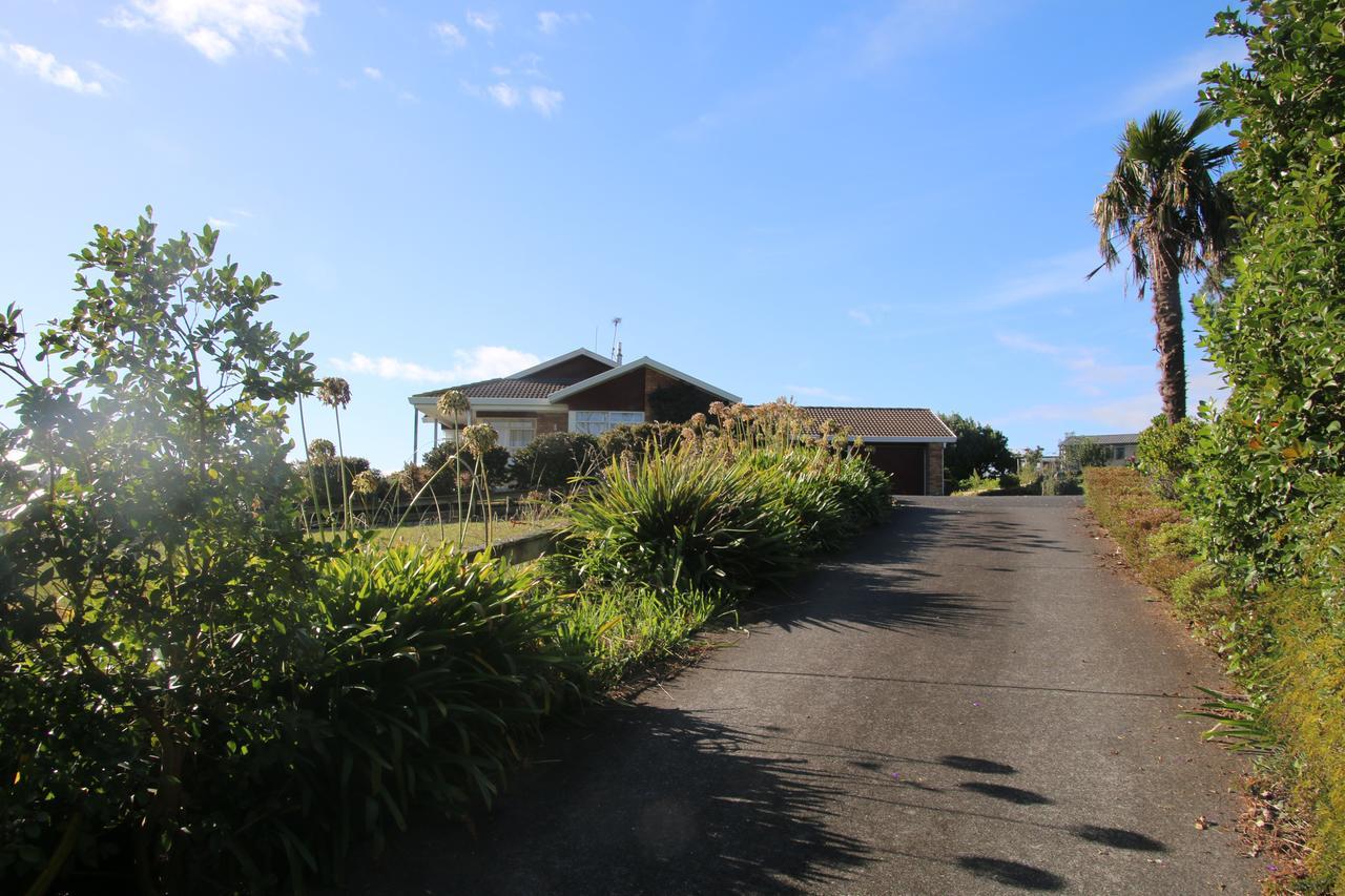 Country Views Villa Clevedon Екстериор снимка