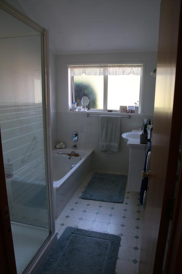 Country Views Villa Clevedon Екстериор снимка